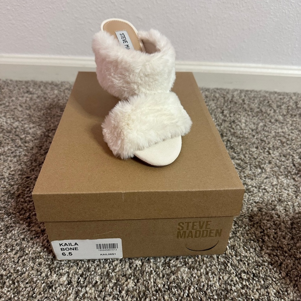 Steve Madden Bone Faux Fur Slide Heels